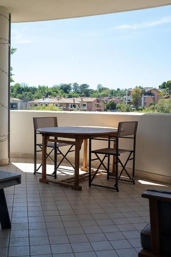 Rome Smart Studio - Wi-Fi And Calm Apartamento